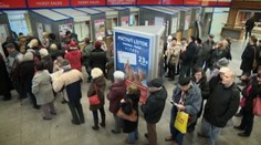 Bratislavskí seniori sú dôkazom toho, že aj bezplatné cestovanie niečo stojí