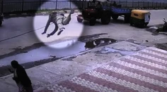 Kuriózna nehoda: Kábel zachytený motorkou vymrštil do vzduchu muža, ktorý pristál na chrbte ženy