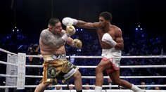 Kráľ je späť! Anthony Joshua zobral opasky Andymu Ruizovi