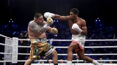 Kráľ je späť! Anthony Joshua zobral opasky Andymu Ruizovi