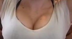 Chlapi, uhádnete veľkosť týchto pŕs? Určite nie!