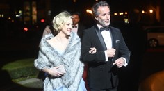 Fotky z červeného koberca z Plesu v opere: Prišla aj červená čiapočka