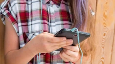 Nový Zéland zakáže mobilné telefóny v školách