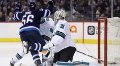 VIDEO: Daňo strelil víťazný gól Winnipegu, Chára asistoval na gól pri prehre Bostonu