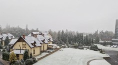 FOTO a VIDEO: Vo Vysokých Tatrách sa zobudili do rozprávkového rána. Prvé vločky zasypali mnohé obce aj na Orave