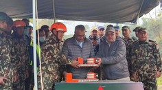 Na mieste havárie lietadla v Nepále našli obe čierne skrinky. Štyria cestujúci sú stále nezvestní