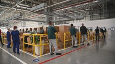 Majú tisícky zamestnancov, no iba jedno odberné miesto. Niektoré veľké firmy môžu mať problém