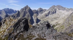 Vo Vysokých Tatrách zahynula poľská turistka. Po páde dlhom asi 100 metrov