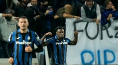LM: Atalanta remizovala s Manchesterom United, tri body zaknihovali aj Chelsea, Barcelona a Juventus