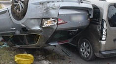 V Žiline sa zrazilo päť áut, vodič vošiel do križovatky na červenú