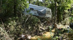 Záplavy na juhu Francúzska si vyžiadali už 13 obetí