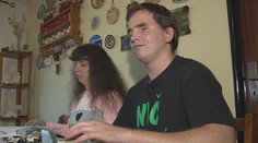 Odmala nevidí, no zrak mu nechýba. Vlado vďaka športu prekonáva sám seba