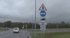 Nezmyselné a chaotické. Dopravné značky si navzájom odporujú