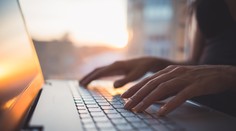 Slováci veria hoaxom viac než v okolitých štátoch. Je tu však problém, ktorý môže poškodiť celú krajinu