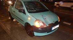 Na priechode v Trenčíne zrazila vodička matku s dcérou. Staršia zo žien bojuje o život