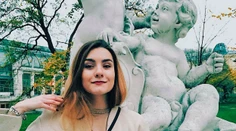 V kauze bieloruského novinára Prataseviča obvinili aj jeho priateľku. Hrozí jej šesť rokov väzenia