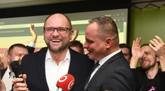 Pravica zvalcovala Smer aj Kotlebu, rozhodli ľudia v župných voľbách