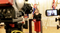 Ak by kabinet neustál odvolávanie, prezidentka by zvažovala aj dočasnú úradnícku vládu