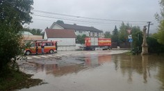 Počasie sa síce zlepší, no riziká pretrvajú. Primátor Bratislavy varuje občanov, aby sa vyhýbali parkom