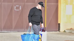 Mafiánskeho bossa pustili na slobodu. Ponáhľal sa za deťmi
