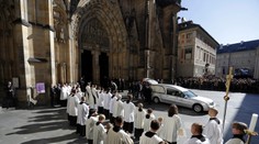 Posledná rozlúčka s Karlom Gottom očami redaktora TV Markíza