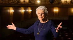 Zomrela herečka Angela Lansburyová, ktorú preslávil seriál To je vražda, napísala