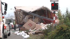Vyčísili škody po zrážke tureckého kamiónu s vlakom