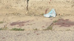 Divoká bitka v Hlohovci: Dva tábory Rómov sa do seba pustili pre príspevok na sociálnej sieti