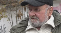 Smutný príbeh. Toto je bezdomovec, o ktorom si viacerí myslia, že má domov