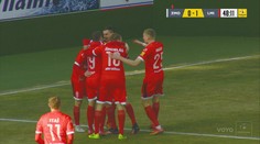 Červená karta aj nepremenená penalta. ViOn doma prehral s Liptovským Mikulášom