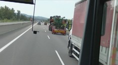 Novinka na cestách: Polícia nasadila autobusy so stmavenými sklami, posvietia si najmä na nákladné autá