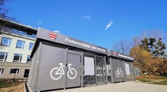 Syn ministra Érseka vysvetľoval cenu 36-tisícových cykloprístreškov, ktoré predal Prešovu