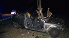 Hrozivá noc na cestách: Smrteľné nehody si vyžiadali životy dvoch mladých ľudí