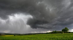 Počasie sa ku koncu týždňa zblázni. Pripravte sa na teplotný šok