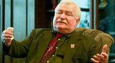 Walesa odmietol vyjadrenie grafológov, že bol plateným informátorom