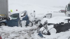 Pri hromadnej zrážke na D1 bolo poškodených 50 áut, zranilo sa 24 ľudí