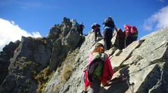 V Tatrách padol poriadne starý rekord. Už štyridsať rokov tam za jeden deň nemali toľko turistov