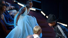 Pozrite si, ako sa celebrity vrteli na Pharrellovu Happy