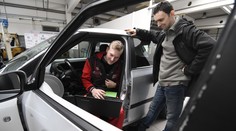 Európska únia plánuje zakázať neautorizované servisy. Moderné autá už vraj nedokážu kvalitne opraviť