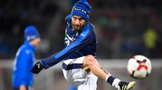 Taliani aj Španieli po vzore Slovákov s výhrami 4:0