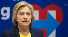 Clintonová o Trumpovi: Nemá kvalifikáciu na výkon funkcie prezidenta
