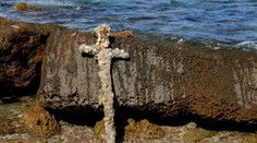 Potápač našiel na dne mora vzácny artefakt, ktorý vás vráti v čase o 900 rokov