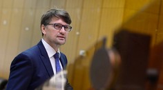 Ak návrh o koncesiách neprejde, Maďarič zváži svoje pôsobenie vo funkcii ministra