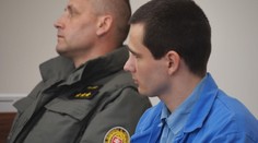 Opitý havaroval a zomrel pri tom jeho kamarát. Adrián si po roku vo väzení odpyká zvyšok trestu doma