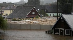 Keď sa voda začala valiť na pozemok, slzy neudržala. Žene vytopilo dom už tretíkrát za život