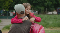 Deti zažili obrovský stres. Podľa psychológa ho zvládnu podľa toho, ako sa správajú dospelí v ich okolí