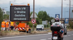 Chystáte sa do Tatier cez Strečno? Vodičov čaká extrémne náročný víkend