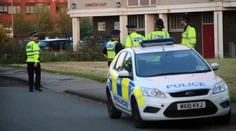 Britská polícia vyšetruje mnoho obvinení zo sexuálnych útokov