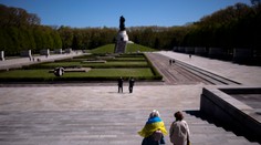 V Berlíne zakázali ruské vlajky počas osláv výročia konca druhej svetovej vojny