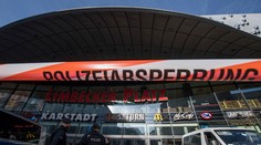 V Essene zatvorili nákupné stredisko v dôsledku teroristickej hrozby